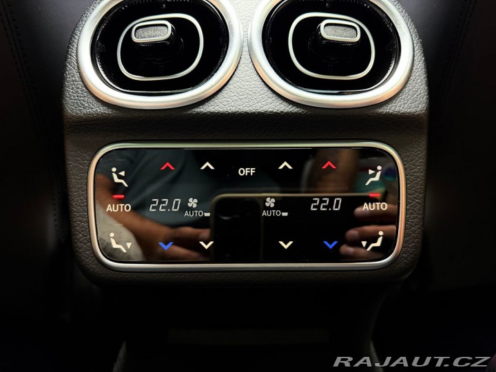 Mercedes-Benz C E PERFORMANCE 4M+ AMG F1 2024