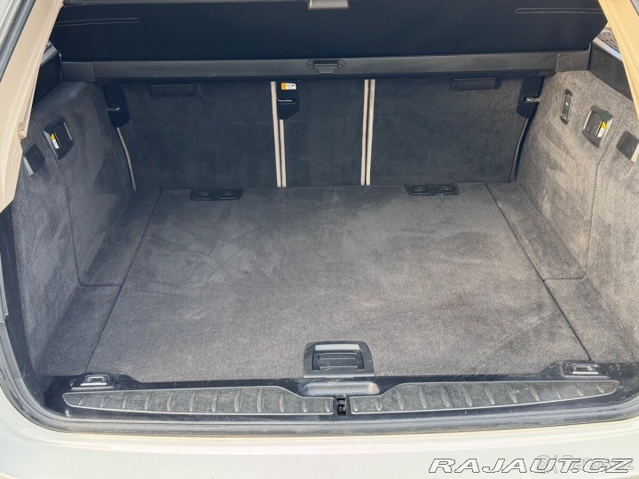 BMW 5 2,5   F11 525d xDrive kom 1800