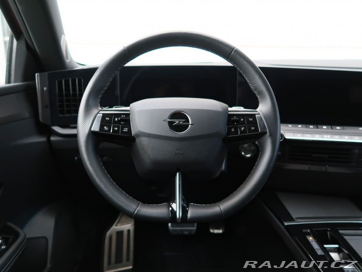 Opel Astra 1.2TURBO,96kW,GS,AT8,NAVI 2024