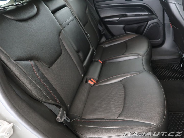 Jeep Compass Plug-in,4x4,AT,132kW,Trai 2023