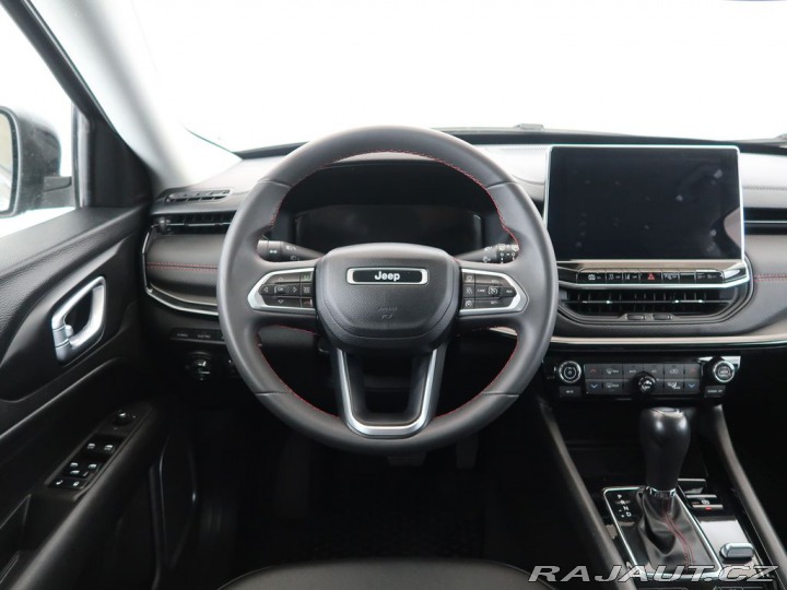 Jeep Compass Plug-in,4x4,AT,132kW,Trai 2023