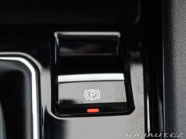 Jeep Compass Plug-in,4x4,AT,132kW,Trai 2023