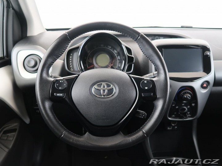 Toyota Aygo 1.0VVT-i,CZ,Style,x-play 2020
