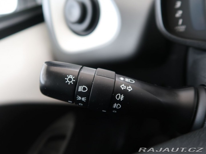 Toyota Aygo 1.0VVT-i,CZ,Style,x-play 2020