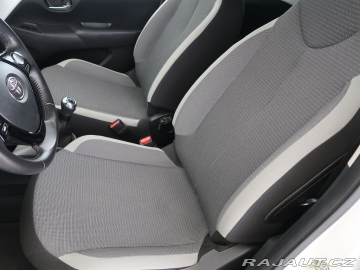 Toyota Aygo 1.0VVT-i,CZ,Style,x-play 2020