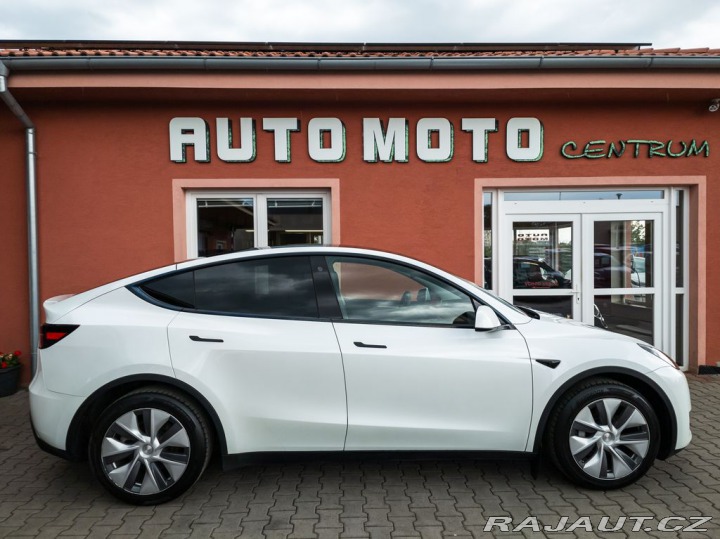 Tesla Model Y Long Range Dual Motor 378 2022