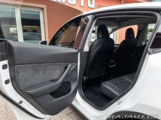 Tesla Model Y Long Range Dual Motor 378 2022