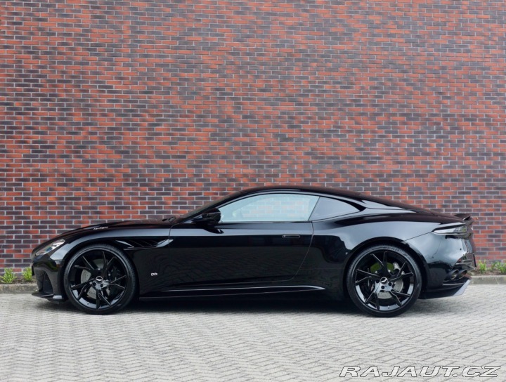 Aston Martin DBS Superleggera 5.2 V12 533 2021