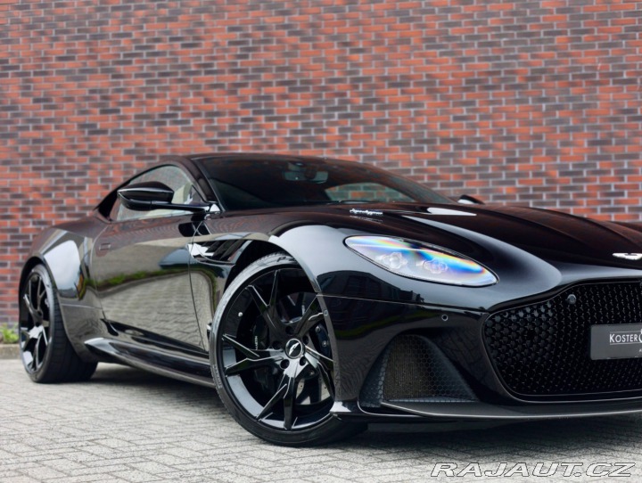 Aston Martin DBS Superleggera 5.2 V12 533 2021