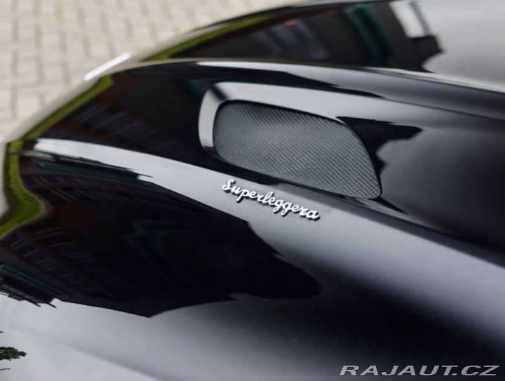 Aston Martin DBS Superleggera 5.2 V12 533 2021