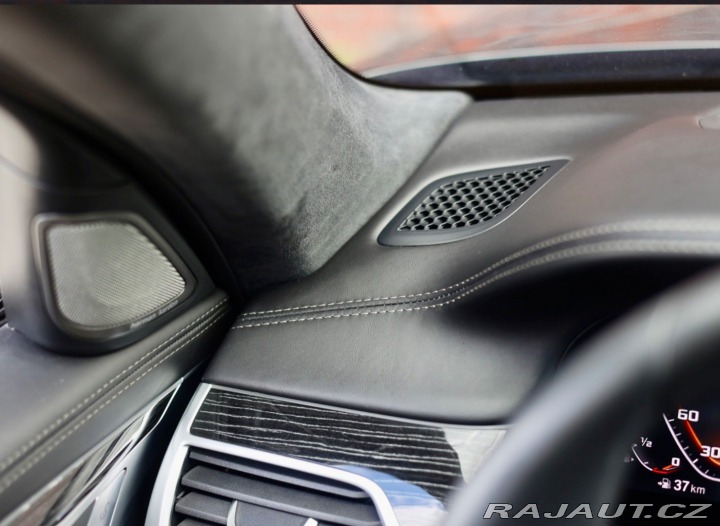 BMW 7 M760Li xDrive A/T 2019