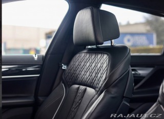 BMW 7 M760Li xDrive A/T 2019