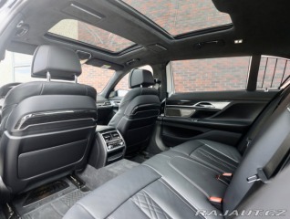 BMW 7 M760Li xDrive A/T 2019