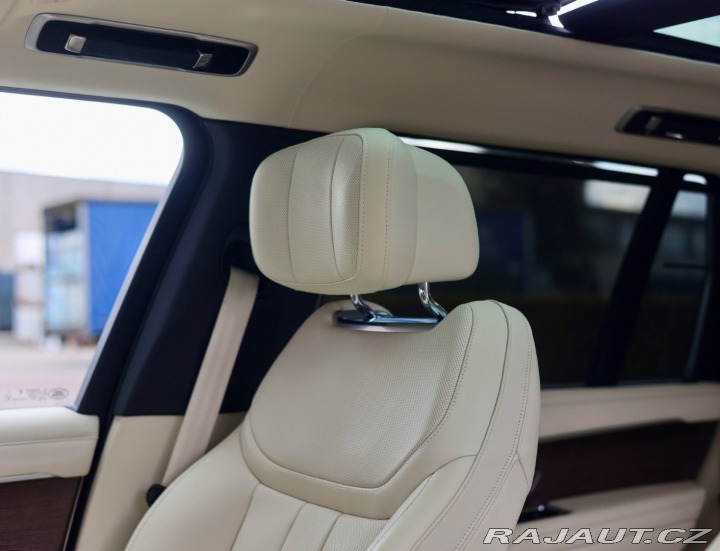 Land Rover Range Rover P460e Autobiography LWB, 2024