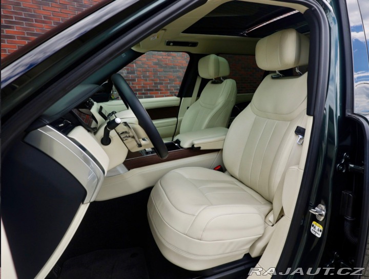 Land Rover Range Rover P460e Autobiography LWB, 2024