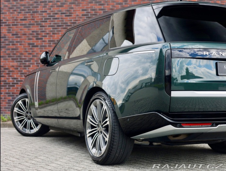 Land Rover Range Rover P460e Autobiography LWB, 2024