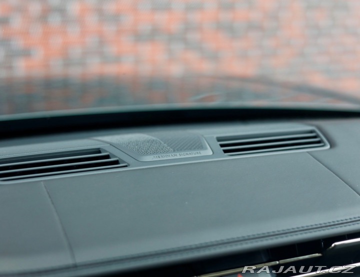 Land Rover Range Rover P460e Autobiography LWB, 2024