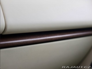 Land Rover Range Rover P460e Autobiography LWB, 2024
