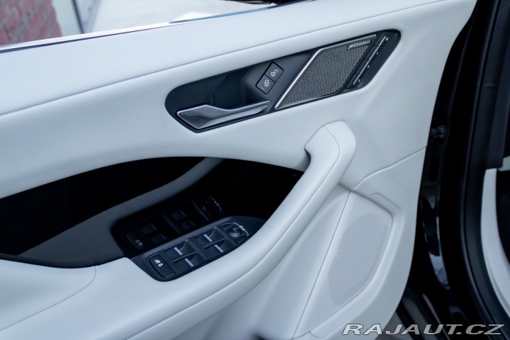 Jaguar I-Pace EV400/ SE/ AWD/ Vzduch/ 2020