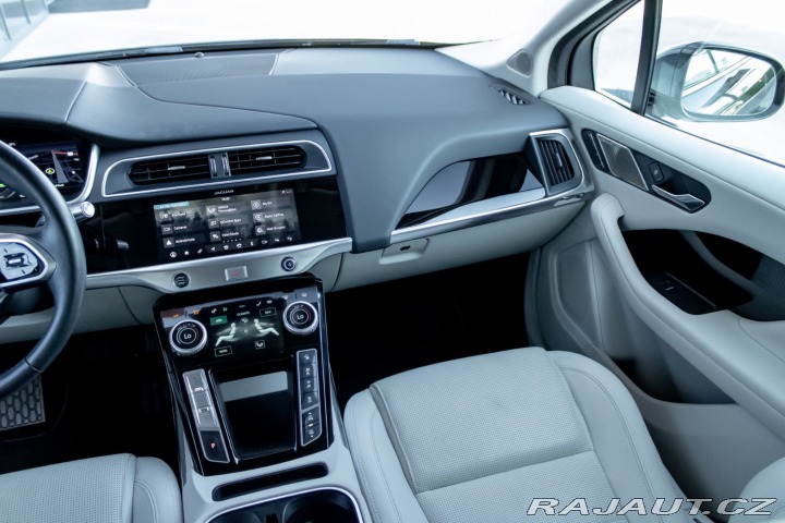 Jaguar I-Pace EV400/ SE/ AWD/ Vzduch/ 2020