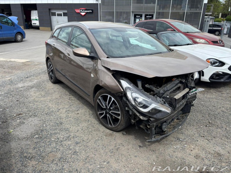 Hyundai i30 1.6i, 81KW