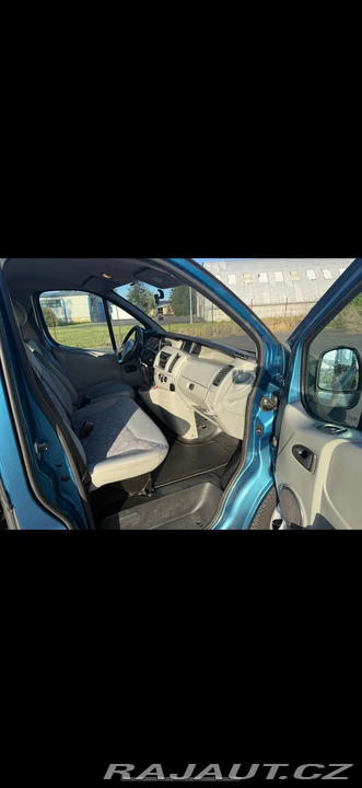 Opel Vivaro  2006