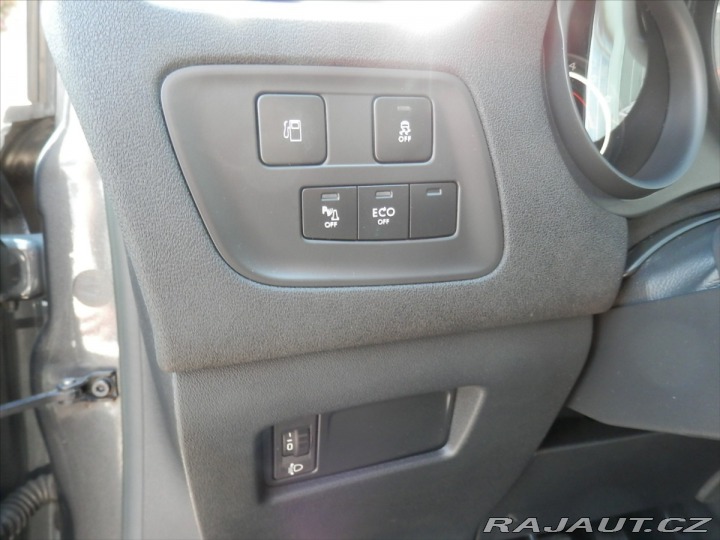 Citroën C4 1,2 PT 96kW Pure Tech  VÝ 2014