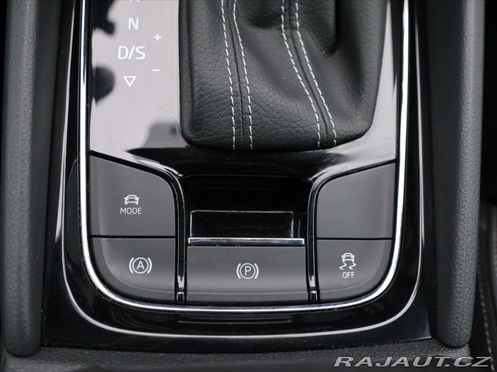 Škoda Karoq 1,5 TSI 110kW DSG Sportli 2022