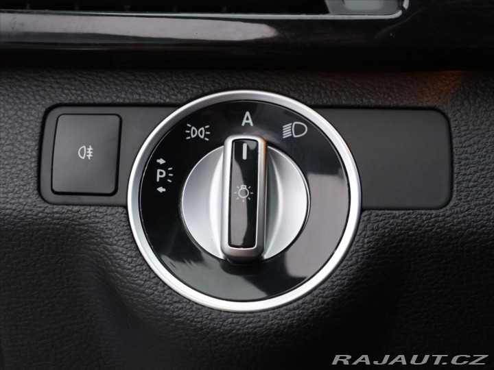 Mercedes-Benz E 3,0 350CDI 170kW Avantgar 2011