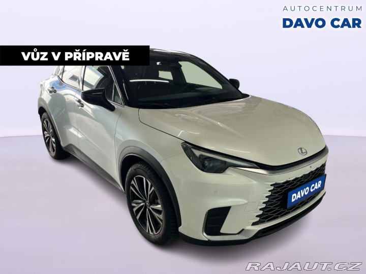 Lexus Ostatní modely LBX 1.5 HEV 67 kW Emotion CZ 2024