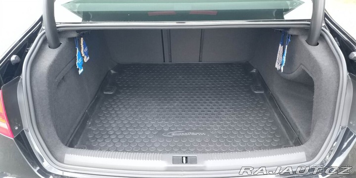 Audi S4 B8 2010