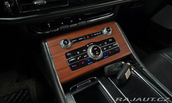 Lincoln Ostatní modely AVIATOR 3.0 PHEV GT AWD 2020