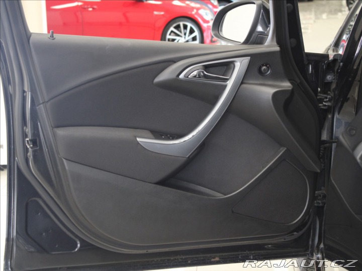 Opel Astra 1,4 Turbo ST 137tkm.2.maj 2013
