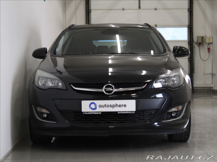Opel Astra 1,4 Turbo ST 137tkm.2.maj 2013