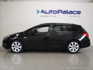 Opel Astra 1,4 Turbo ST 137tkm.2.maj 2013