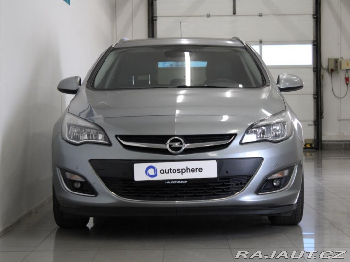 Opel Astra 1,6 CDTi 81kW Cosmo Výpro 2015