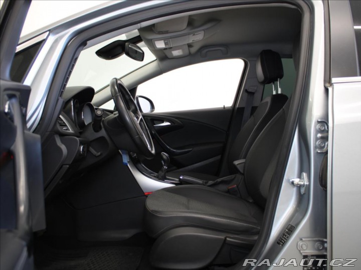 Opel Astra 1,6 CDTi 81kW Cosmo Výpro 2015