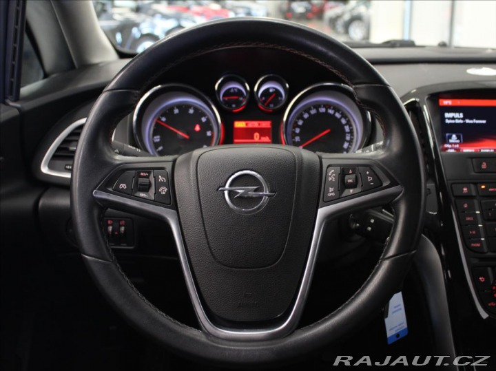 Opel Astra 1,6 CDTi 81kW Cosmo Výpro 2015