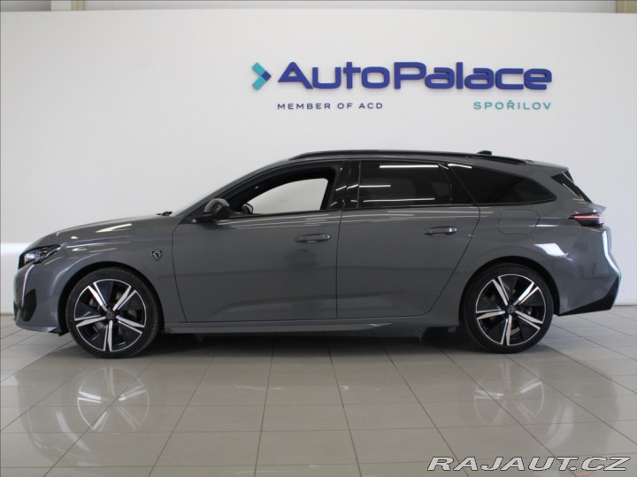Peugeot 308 1,6 PHEV 225k. GT Výprode 2024