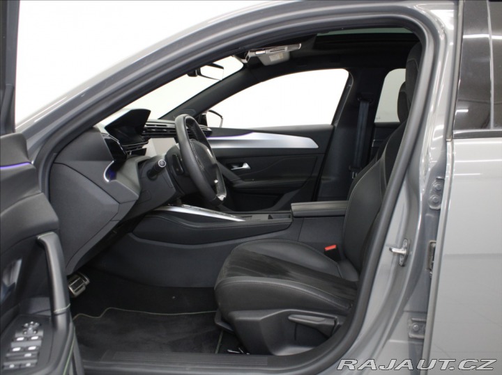 Peugeot 308 1,6 PHEV 225k. GT Výprode 2024