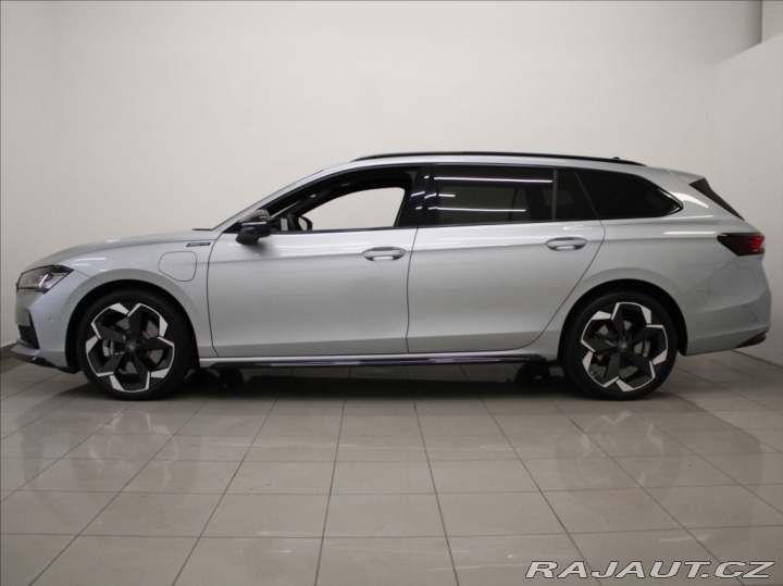 Škoda Superb 1,5 PHEV 204k.SportLine 5 2025