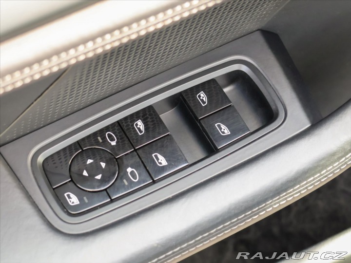 Porsche Taycan Turbo 460kW DPH CZ 2020