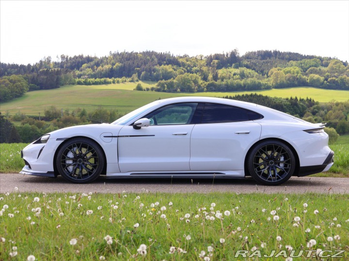 Porsche Taycan Turbo 460kW DPH CZ 2020