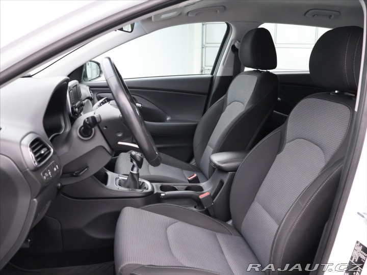Hyundai i30 1,6 CRDi 81kW Trikolor ta 2017