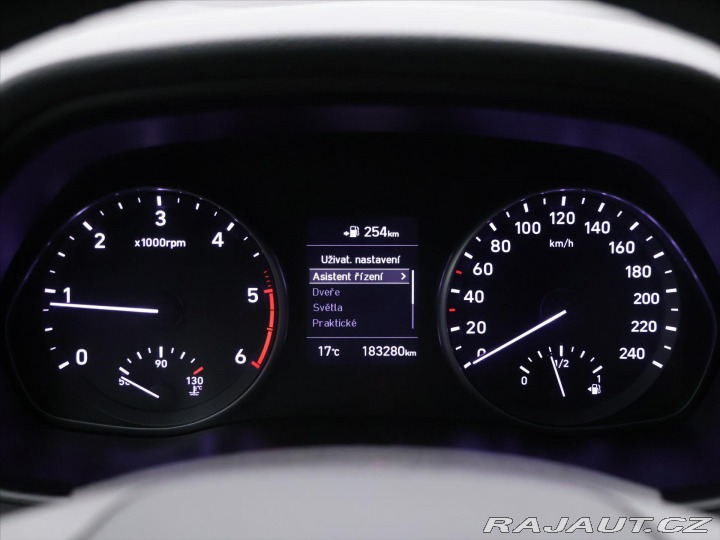 Hyundai i30 1,6 CRDi 81kW Trikolor ta 2017