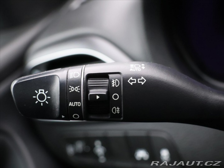 Hyundai i30 1,6 CRDi 81kW Trikolor ta 2017
