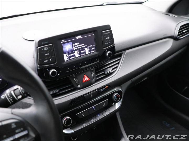 Hyundai i30 1,6 CRDi 81kW Trikolor ta 2017