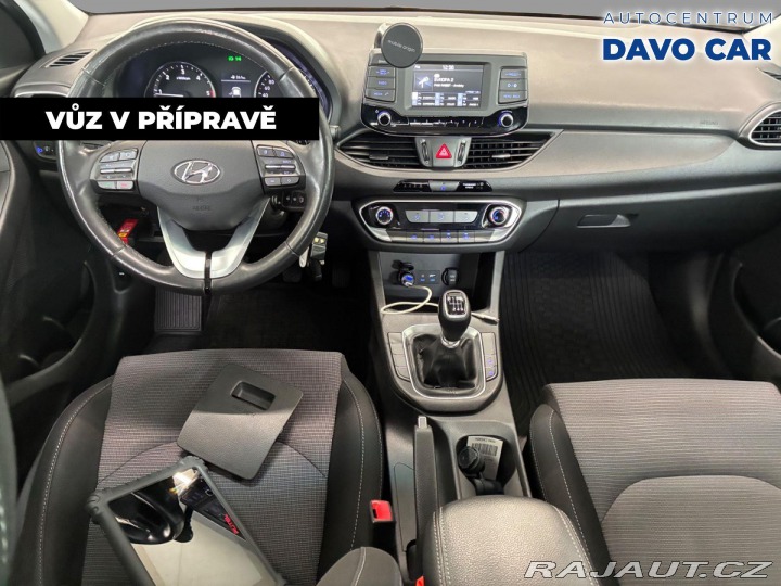 Hyundai i30 1,6 CRDi 81kW Trikolor CZ 2017
