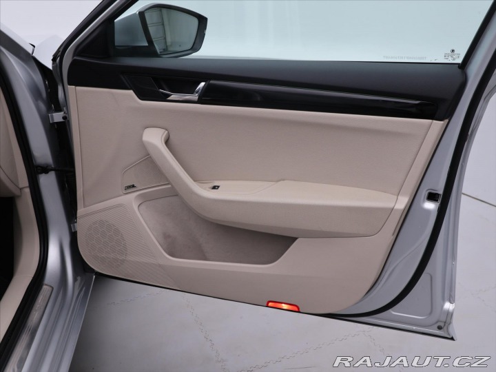 Škoda Superb 2,0 TDI 140kW L&K CZ 2016