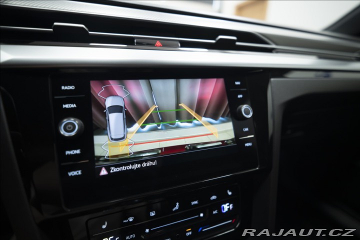 Volkswagen Arteon 2,0 TDI DSG R-LINE 1. MAJ 2022